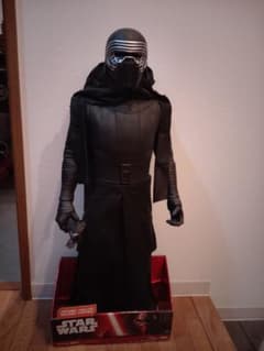 スター・ウォーズ カイロ・レン 31インチ フィギュア - メルカリ