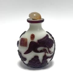 鼻煙壺　中国骨董　鶴の彫刻付き 鼻煙壺 中国骨董 鶴の彫刻付き - メルカリ