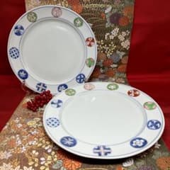 【レア出品】 福珠窯 染錦丸紋 8寸 リム皿 ペア 大皿 ミート皿 盛り皿 レア出品】 福珠窯 染錦丸紋 8寸 リム皿 ペア 大皿 ミート皿 盛り皿