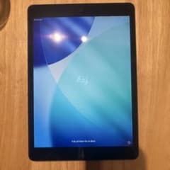 256GB 第9世代 Apple iPad 本体 スペースグレイ - メルカリ
