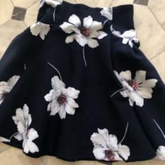 スナイデル⭐︎花柄フレアスカートのサムネイル
