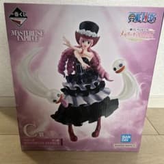 ONE PIECE 페로나 피규어