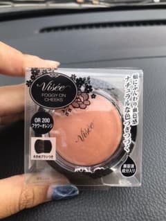 ヴィセ リップ チーククリームのサムネイル