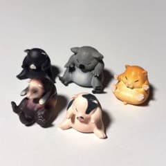たべすぎまして...2 ガチャガチャ　カプセルトイ　動物　5点のサムネイル