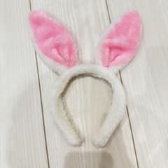ウサギ耳カチューシャ コスプレのサムネイル