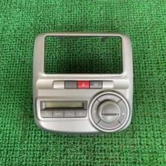 m56572216853_1.jpg?1728650379