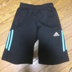 adidas アディダスハーフパンツ130のサムネイル