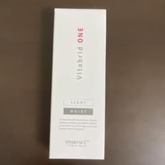 新品未使用Vitabrid ONE LIGHT MOIST 美容液のサムネイル
