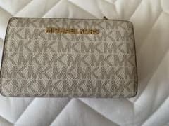 マイケルコース 財布のサムネイル