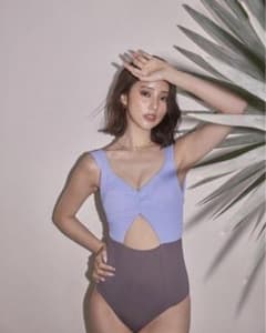 Aya Nakamachi × ALEXIA STAM ワンピース水着 - メルカリ