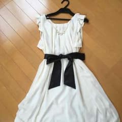 axesfemme  パーティドレスボレロ付のサムネイル