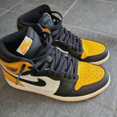 Nike Air Jordan 1 TAXIのサムネイル