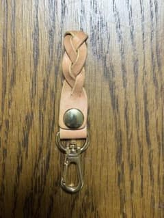 レザー 編み込み キーホルダー ゴールド金具のサムネイル