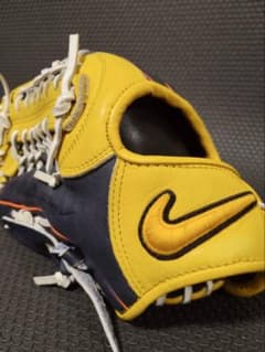 NIKE左投げ軟式グローブ DIAMOND READY Heatナイキ 廃盤のサムネイル