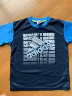 アディダスTシャツ130のサムネイル