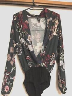 トップス ZARA gucci 系のサムネイル