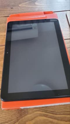 Amazon Fire HD 8 タブレット 32GB ブラックのサムネイル