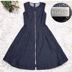 美品　フォクシーニューヨーク デニム ワンピース フロントダブルジップ 38 美品 フォクシーニューヨーク デニムワンピース ダブルジップ 38