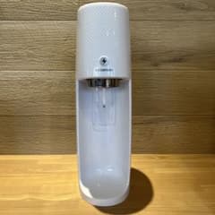 美品】soda stream ソーダストリーム スピリットワンタッチ 白 - メルカリ