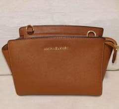 MICHAEL KORS ショルダーバッグ 茶色 ブラウン マイケルコースのサムネイル