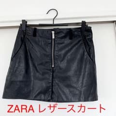 ZARA レザー　ミニスカート　ブラック　秋冬のサムネイル