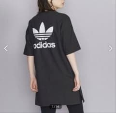 adidasバックロゴ Tシャツ オーバーサイズ ワンピースブラック 半袖のサムネイル