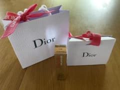Dior ディオール  ステラグロー　110 グロスのサムネイル
