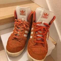 正規品 アディダスオリジナルス スニーカーのサムネイル