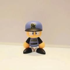 パワプロくん フィギュア 阪神タイガース ビジターver.のサムネイル