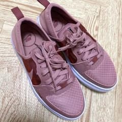 NIKE スニーカー☆のサムネイル