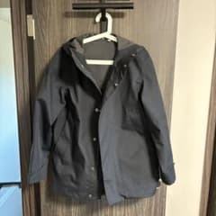 UNIQLO U マウンテンパーカー ブラックのサムネイル