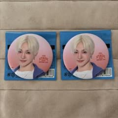 treasureジフン 缶バッジBのサムネイル