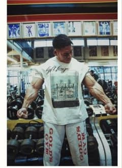 LYFT GOLD'S GYM ビンテージTシャツのサムネイル