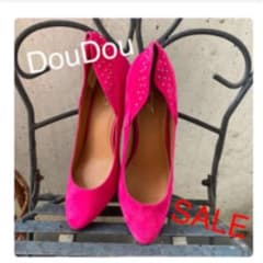 【未使用・DouDou・SALE】ピンク パンプスのサムネイル
