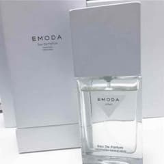 EMODA香水のサムネイル