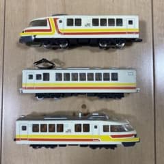 m56632860148_1.jpg?1708180843