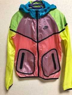 NIKE ナイロンジャケットのサムネイル