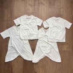 新生児肌着　ベビー用肌着4枚セット（短肌着×2、コンビ肌着×2）のサムネイル