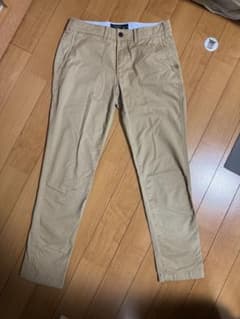 チノパン　ベージュ　Abercrombie & Fitchのサムネイル