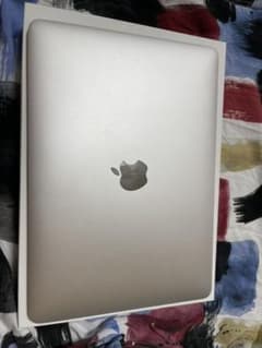 MacBook 2015 Retina 12インチシルバーOffice付のサムネイル