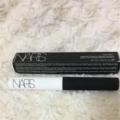 NARS*スマッジプルーフアイシャドーベースのサムネイル