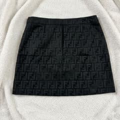 美品✨21SS フェンディ カーゴミニスカート FFロゴ イタリア製 ズッカ柄 FENDI FFロゴ ミニスカート ブラック - メルカリ