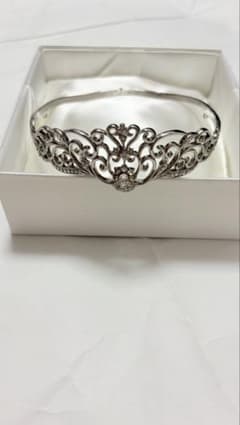 Samantha Tiara Bridal ティアラのサムネイル