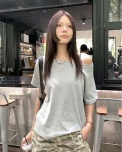 ワンショルダーのサムネイル