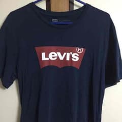 リーバイス Tシャツのサムネイル