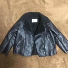 zara ライダースジャケットのサムネイル