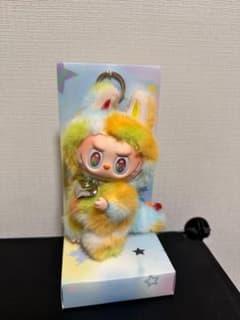 ジモモ zimomo海外限定虹色 labubuカラフルウサギ耳ぬいぐるみ - メルカリ