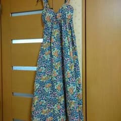 マキシ丈、キャミソールワンピースのサムネイル