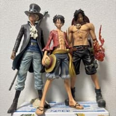 ワンピース フィギュア 3体セット サボ ルフィ エース - メルカリ