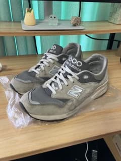 New Balance CM1600EM グレー 26cmのサムネイル